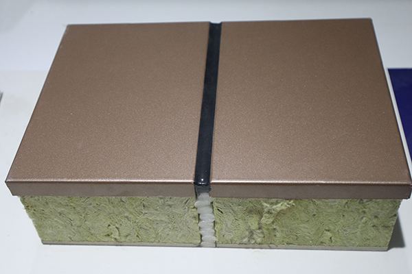 西安保溫一體板生產(chǎn)廠家怎么聯(lián)系?