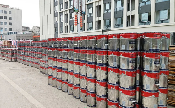 48小時極速供貨 為后續(xù)建設(shè)“搶”出時間.jpg