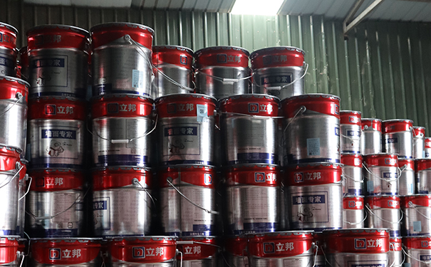 乳膠漆屬于水性涂料還是溶劑型涂料？