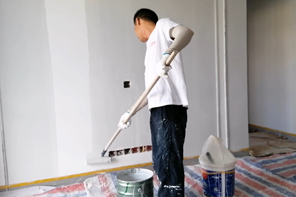 100平房子刷乳膠漆包工包料多少錢(qián)?